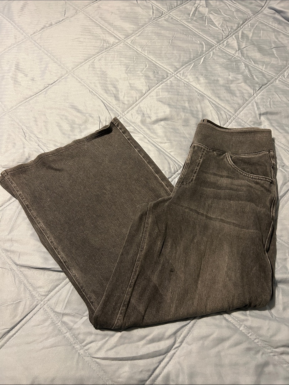 Halara Wide-Leg Jeans